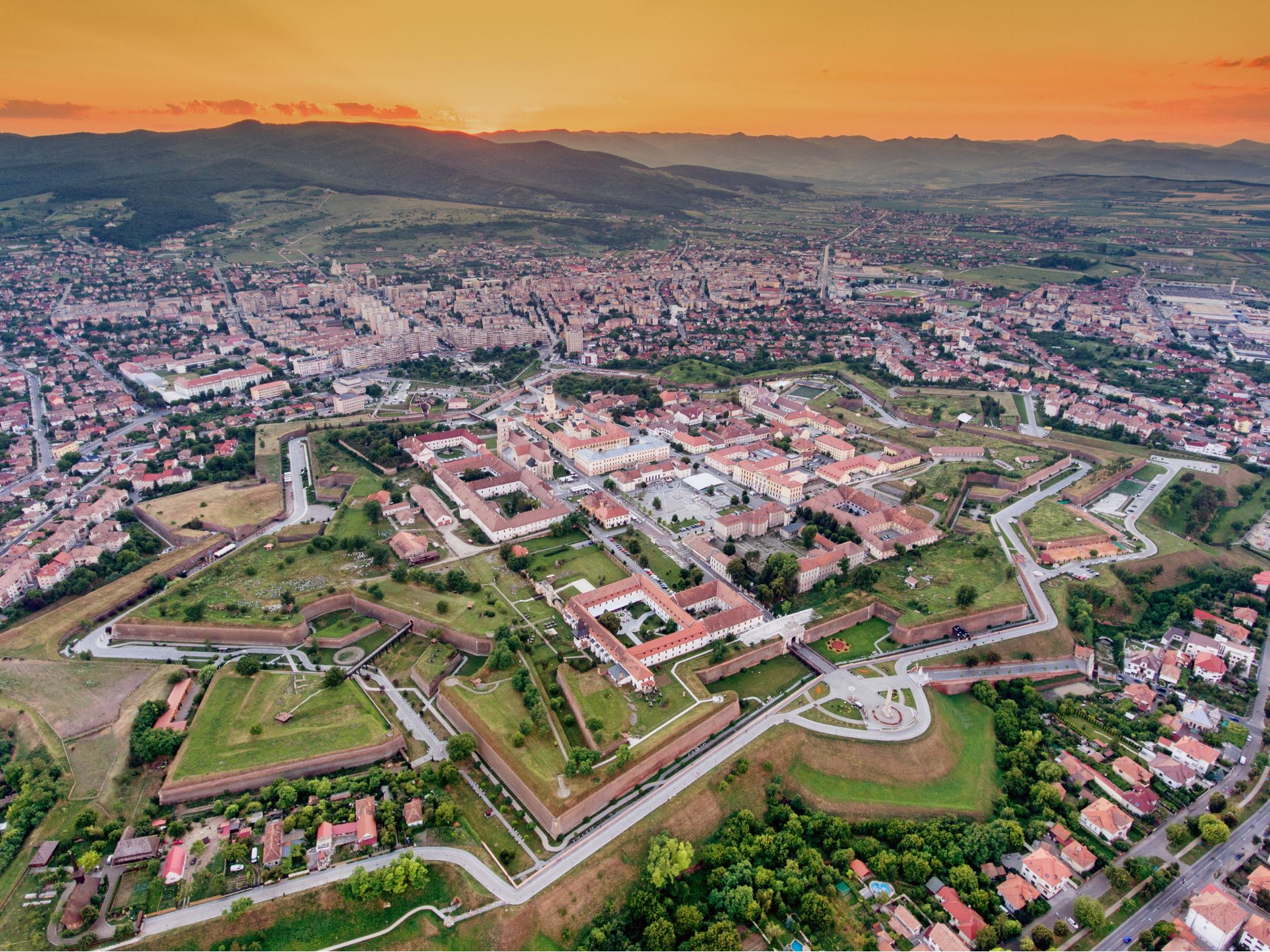 Date Locale, platforma digitală pentru gestionarea și interoperabilitatea datelor urbanistice din România